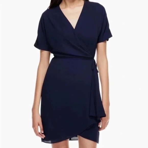 Aritzia Babaton Wallace Wrap Dress Black 33950 - Picture 1 of 13